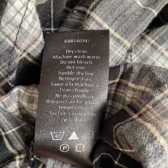 Elizabeth and James black plaid long sleeve button down small - Picture 5 of 5